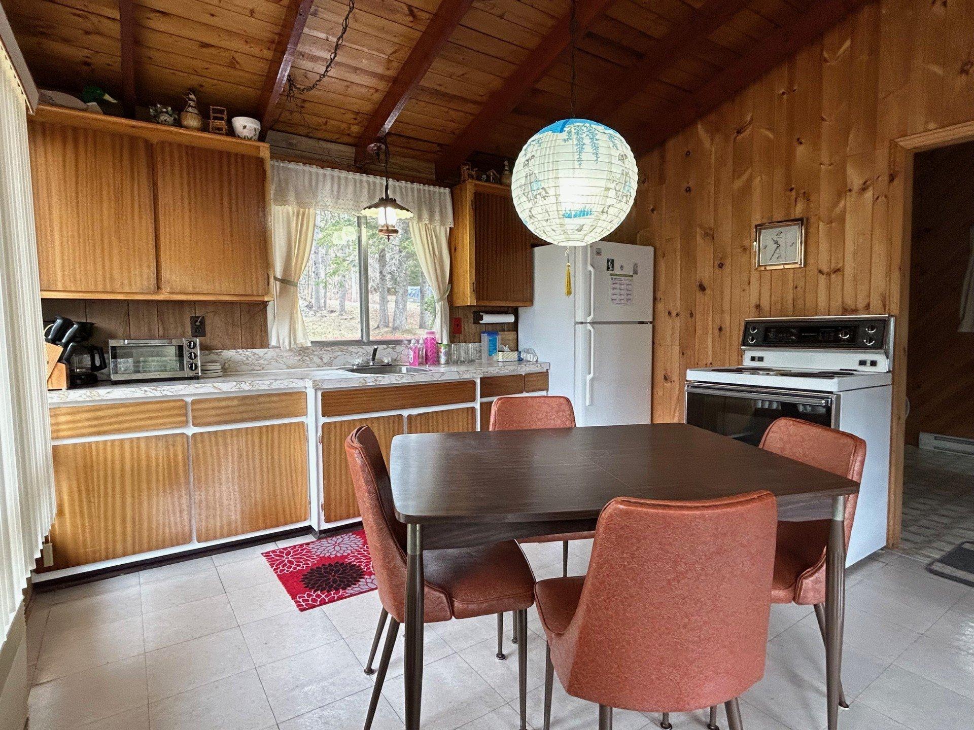 









2470


Ch. des Îles

,
Entrelacs,




QC
J0T2E0

