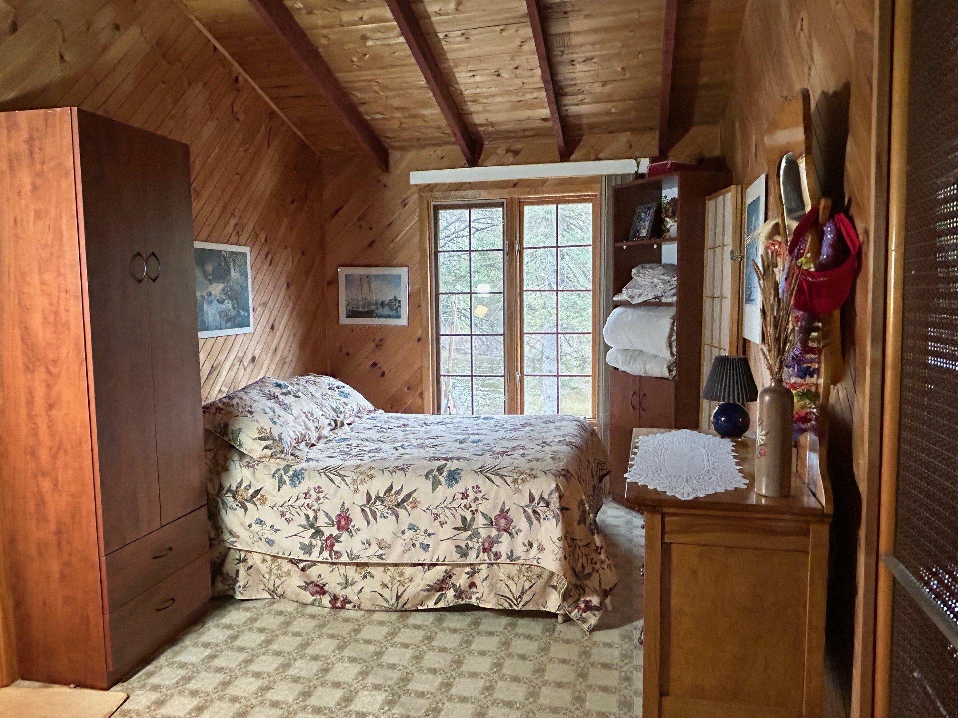 









2470


Ch. des Îles

,
Entrelacs,




QC
J0T2E0

