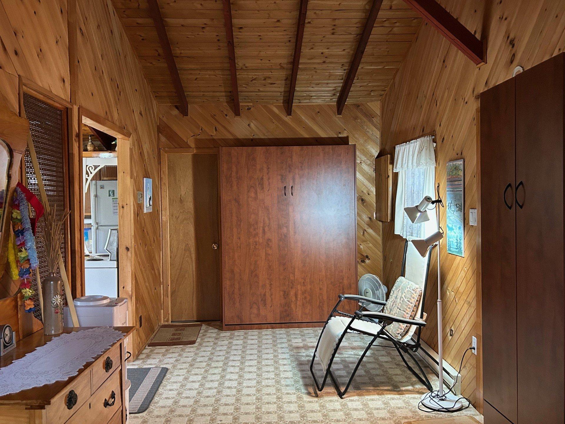 









2470


Ch. des Îles

,
Entrelacs,




QC
J0T2E0

