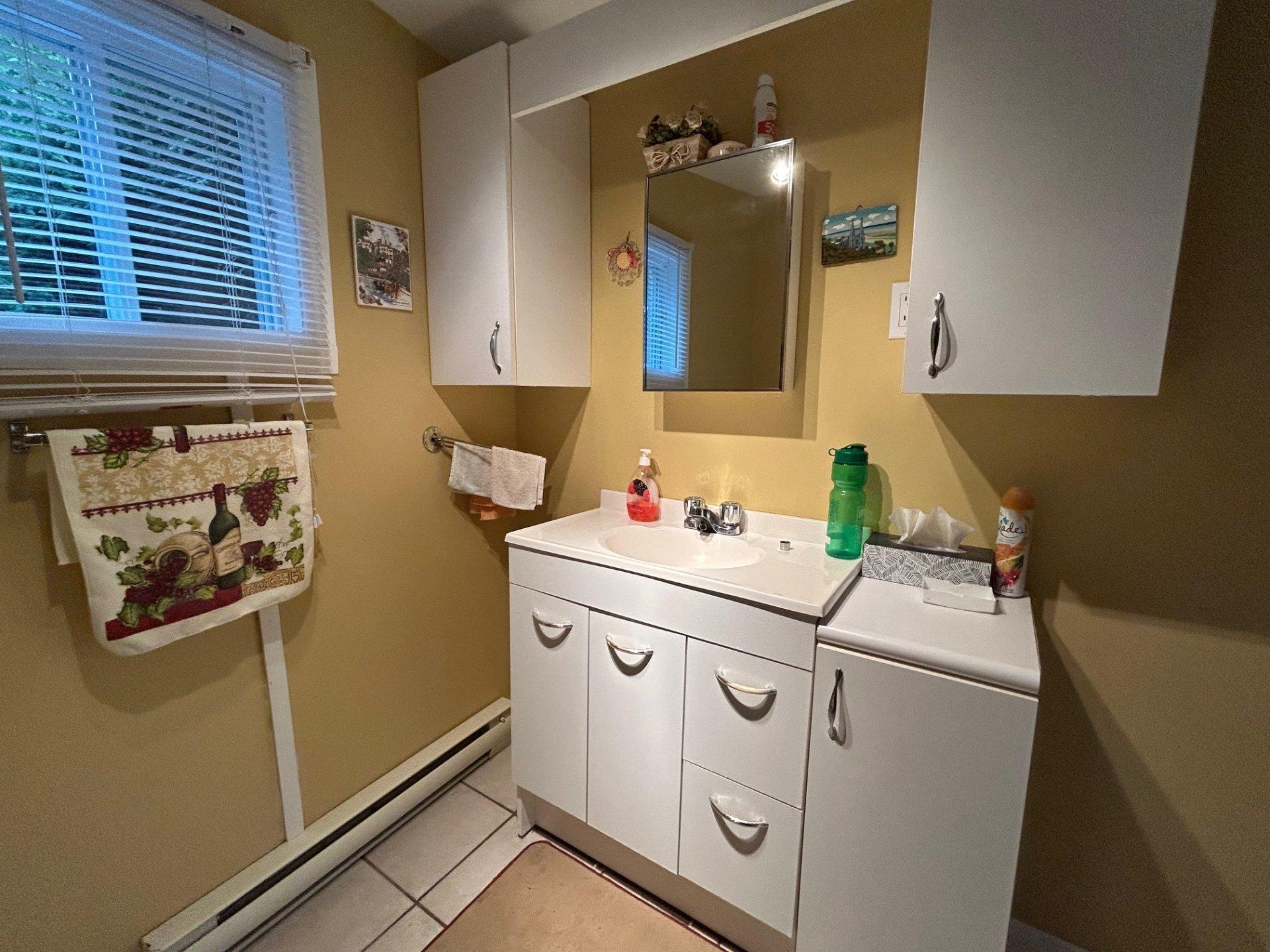 









2470


Ch. des Îles

,
Entrelacs,




QC
J0T2E0

