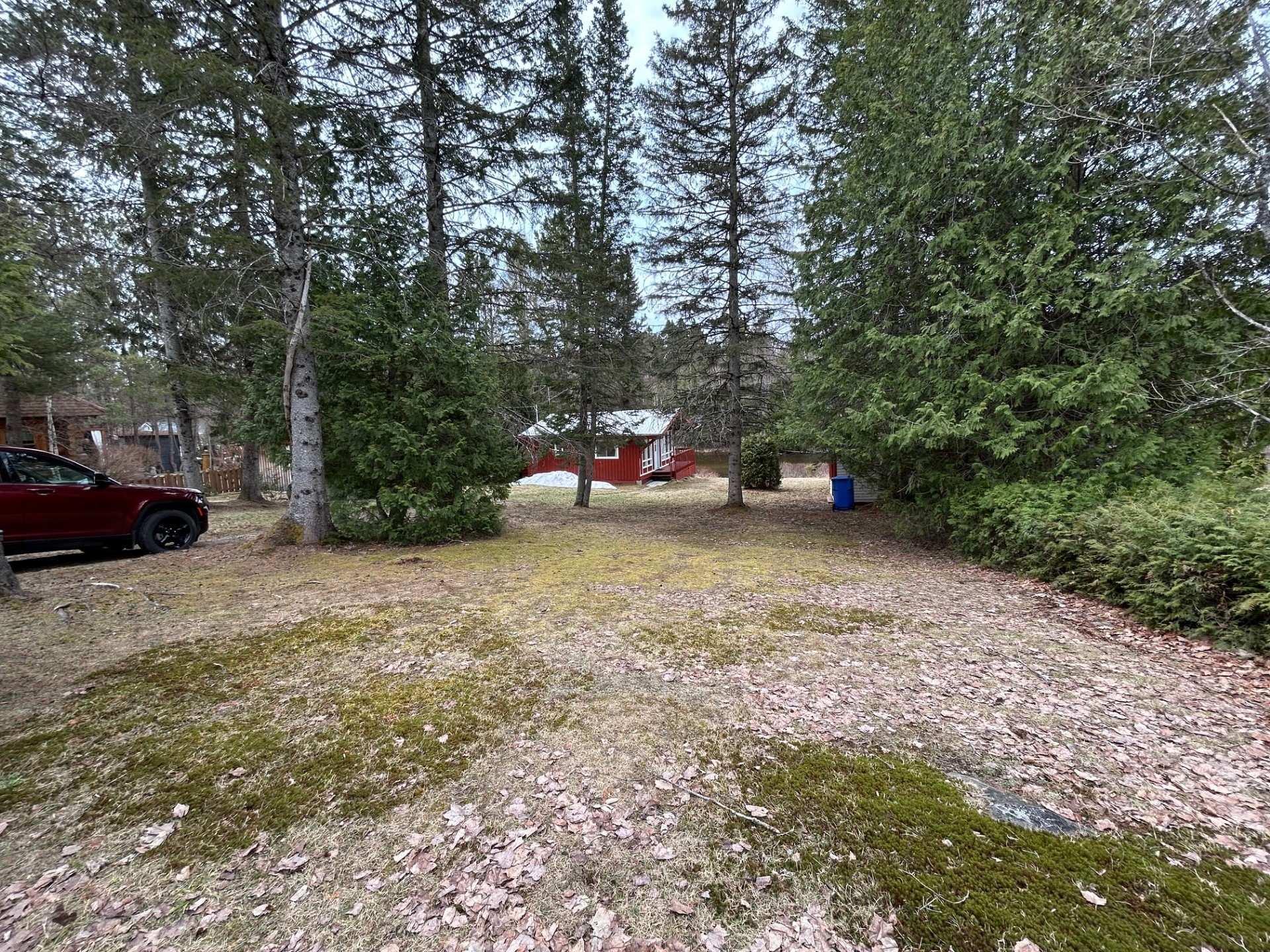 









2470


Ch. des Îles

,
Entrelacs,




QC
J0T2E0

