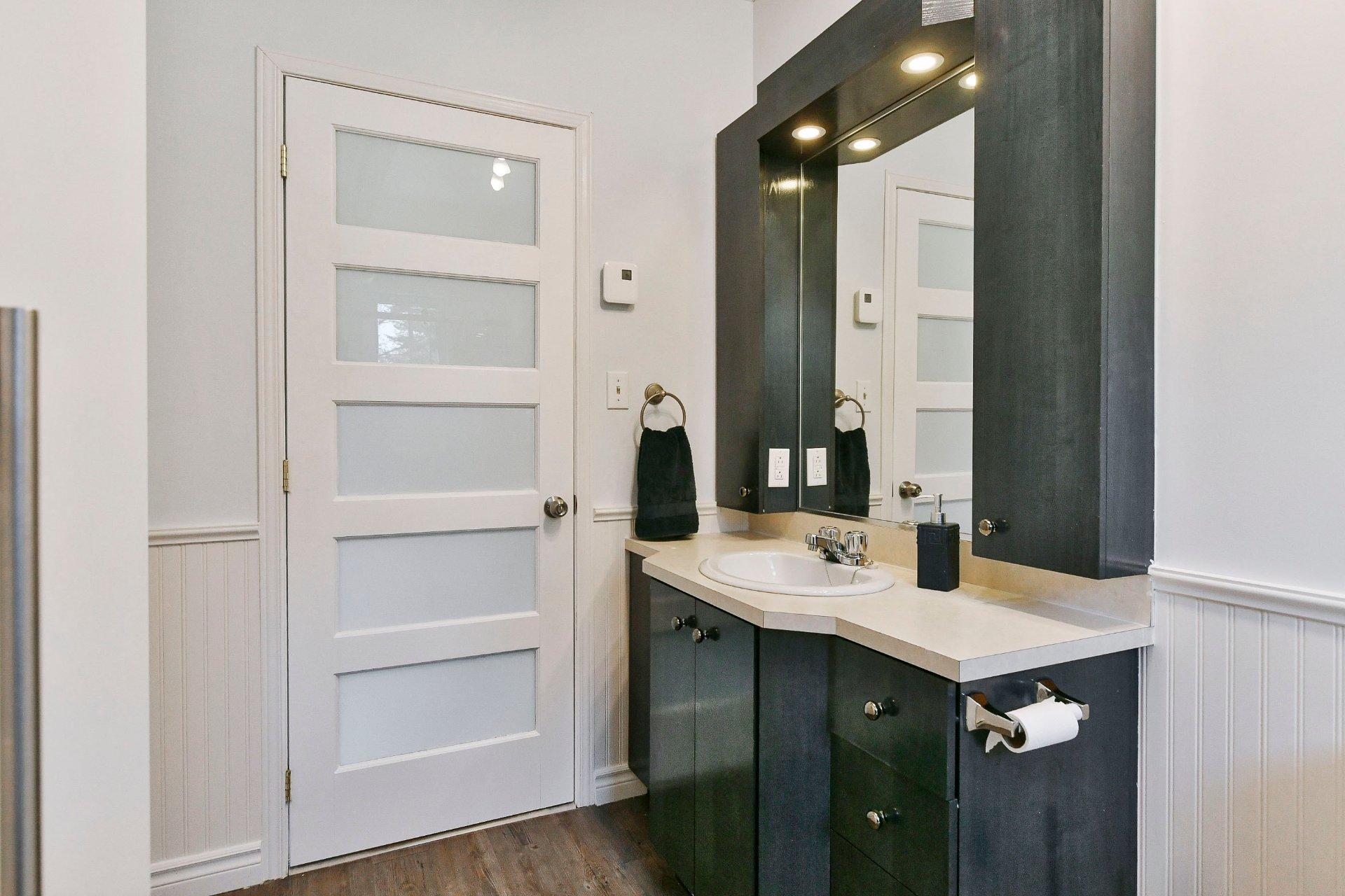 









3567


2e avenue du Domaine-Patry

,
Sainte-Julienne,




QC
J0K2T0

