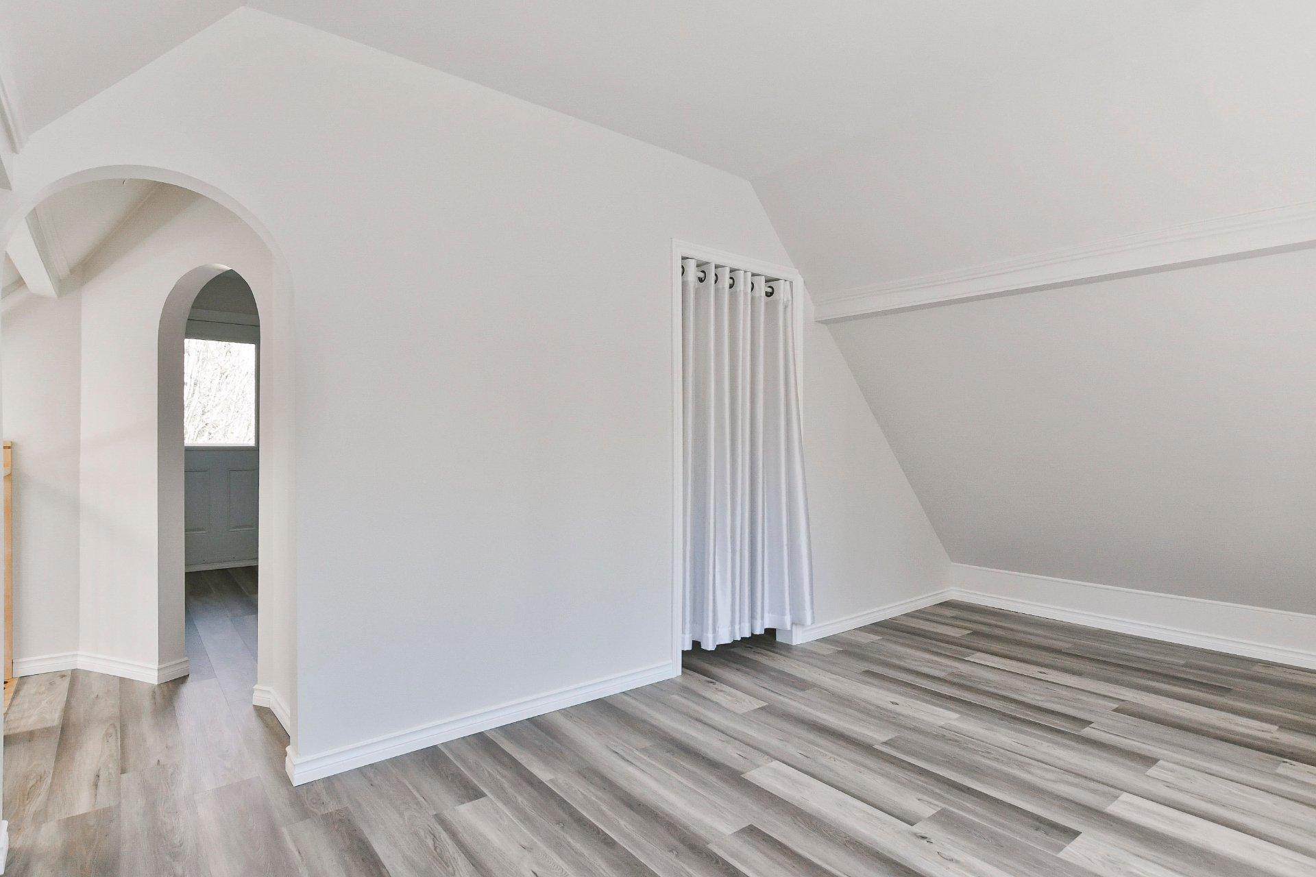 









3567


2e avenue du Domaine-Patry

,
Sainte-Julienne,




QC
J0K2T0

