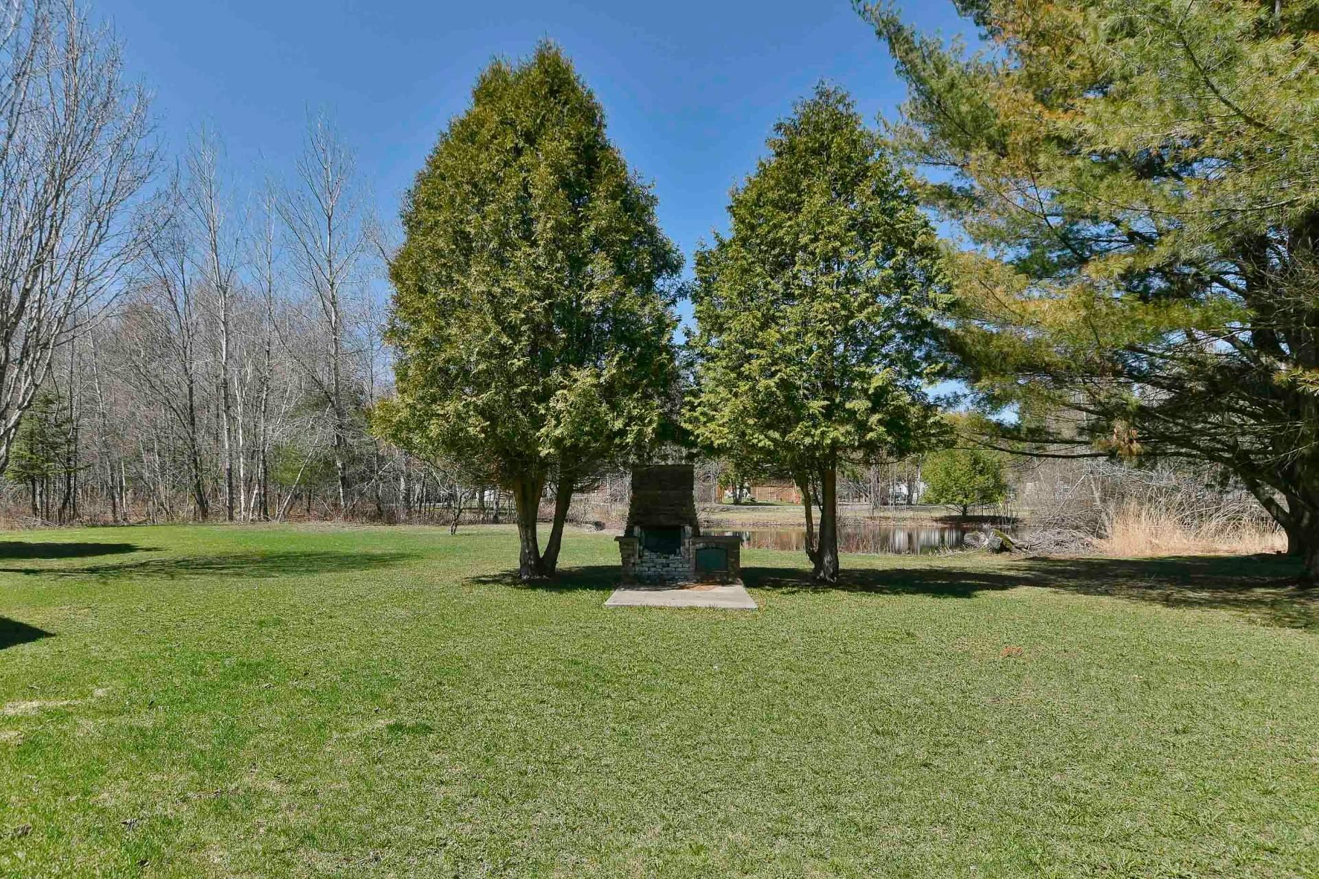 









3567


2e avenue du Domaine-Patry

,
Sainte-Julienne,




QC
J0K2T0

