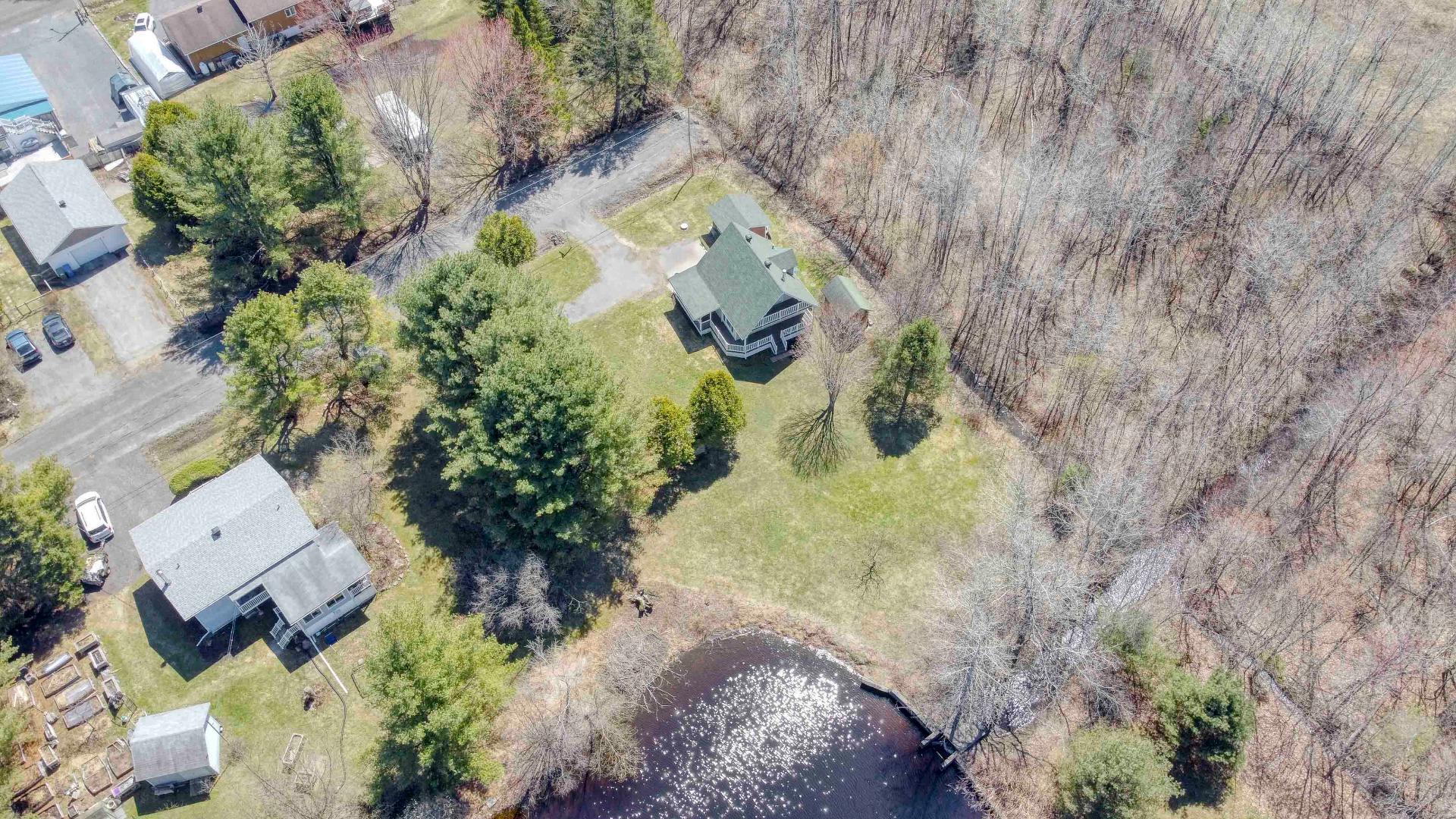 









3567


2e avenue du Domaine-Patry

,
Sainte-Julienne,




QC
J0K2T0

