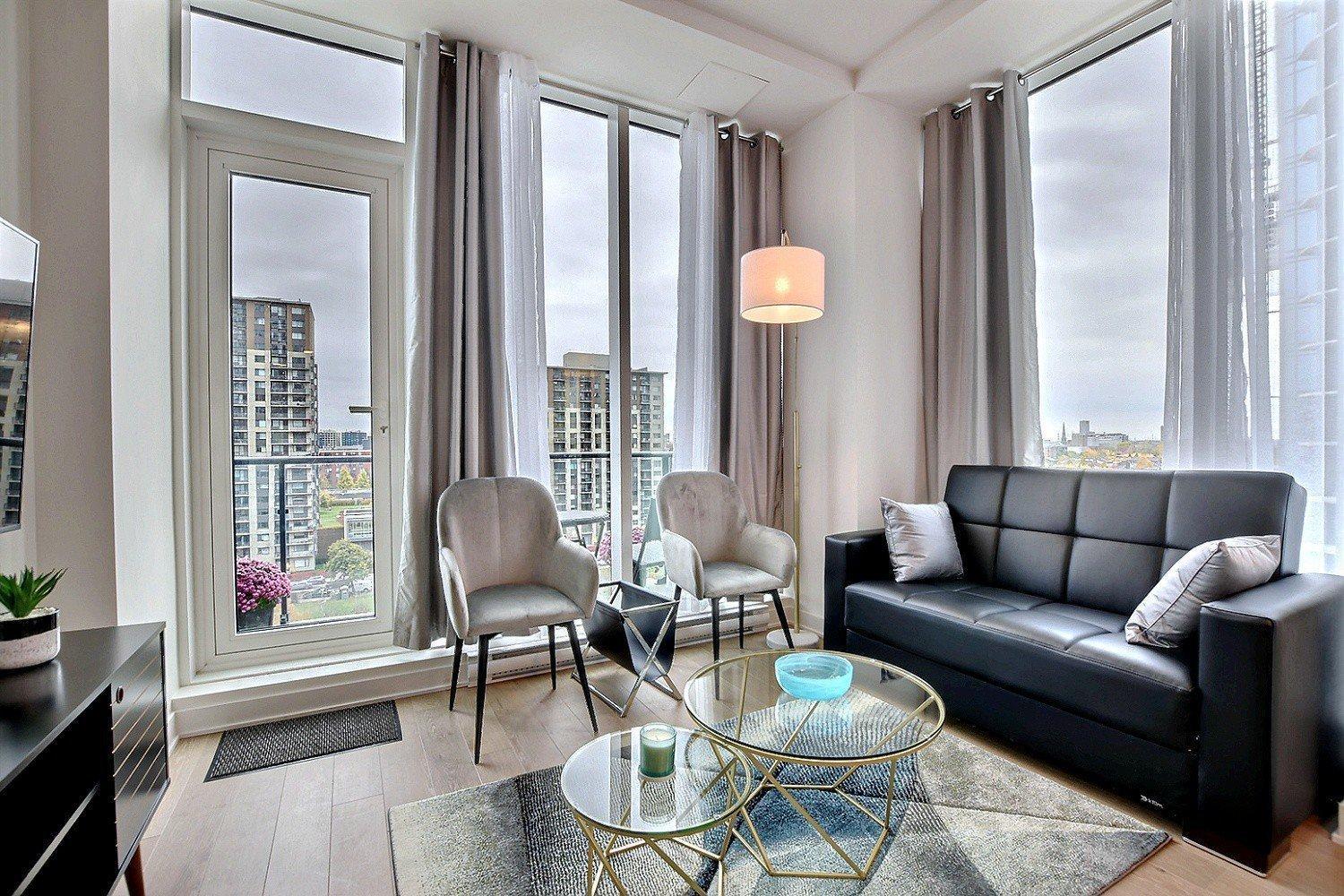 









1188


Rue St-Antoine O.

, 710,
Montréal (Ville-Marie),




QC
H3C1B4


