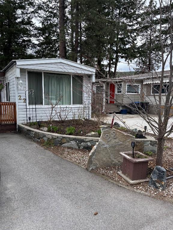 









5371


Princeton

Avenue, 22,
Peachland,




BC
v0h 1x8

