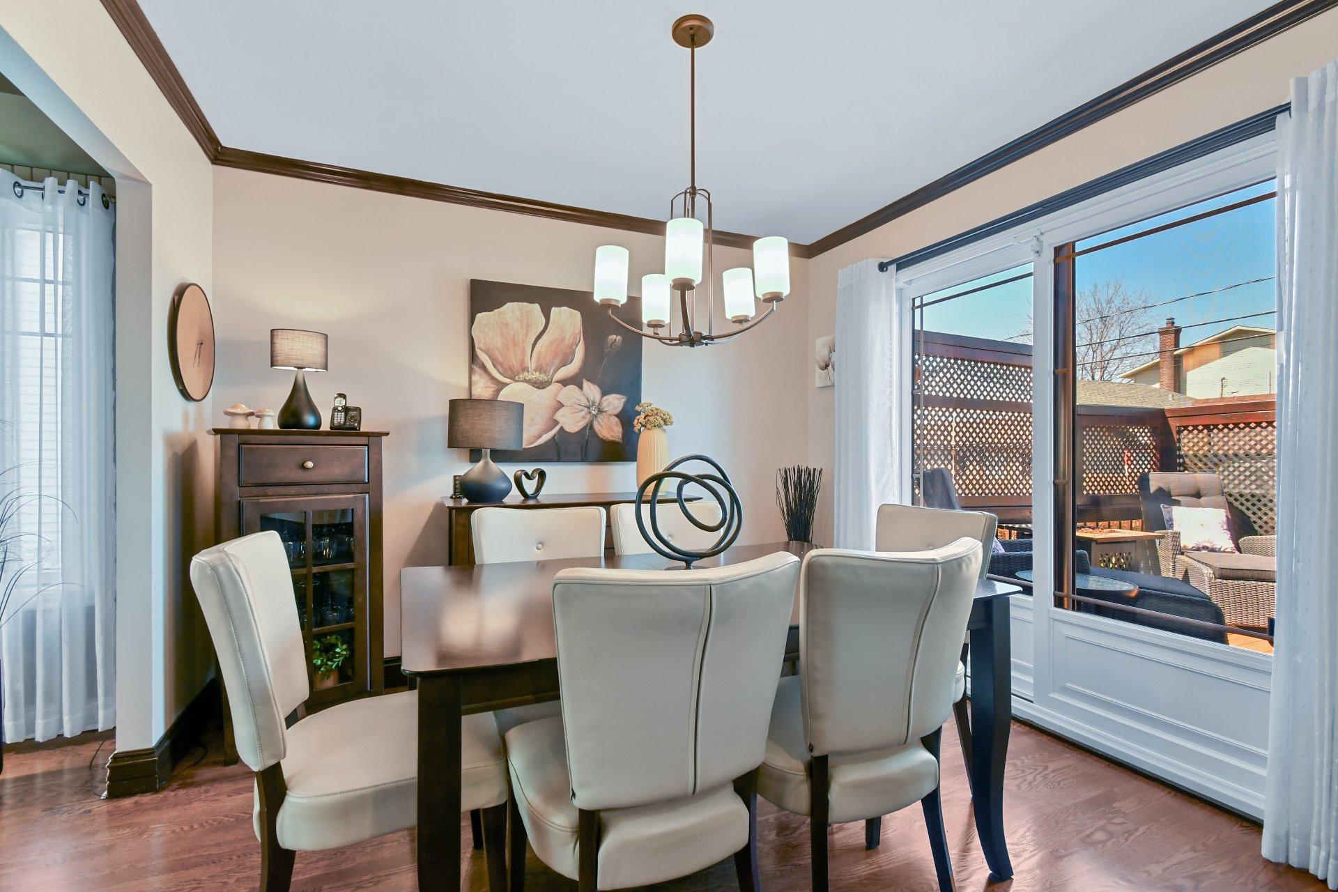









4605


Rue de La Tesserie

,
Terrebonne (Terrebonne),




QC
J6X1P9

