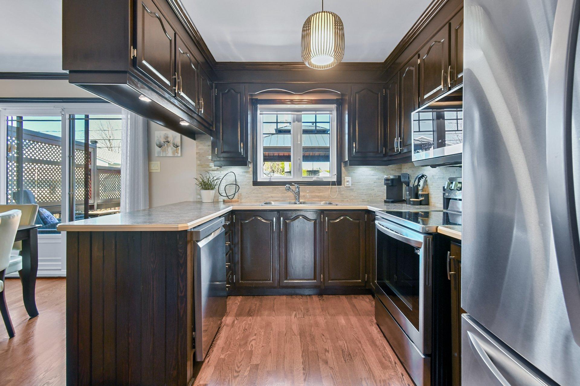









4605


Rue de La Tesserie

,
Terrebonne (Terrebonne),




QC
J6X1P9

