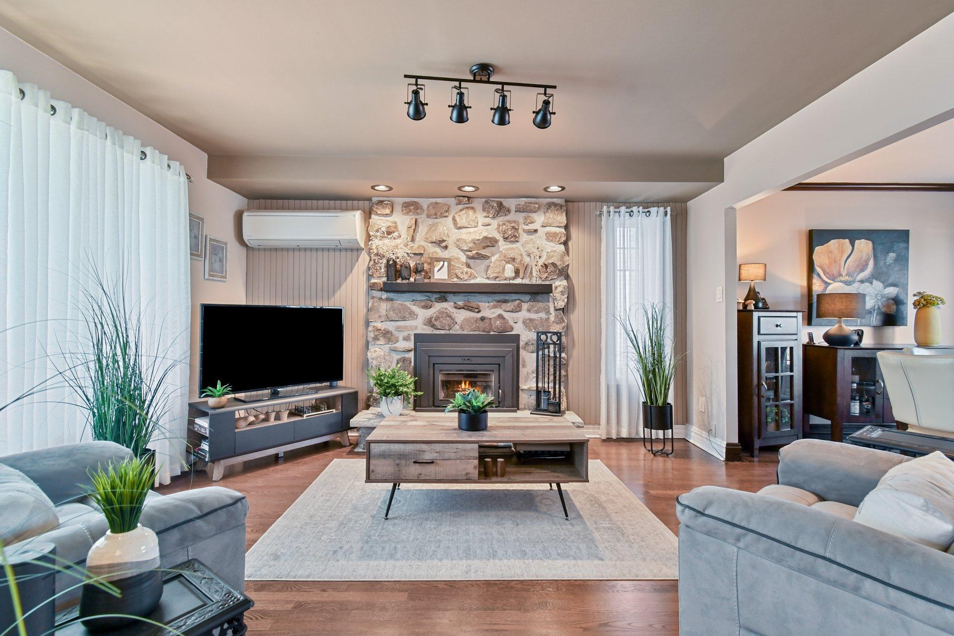 









4605


Rue de La Tesserie

,
Terrebonne (Terrebonne),




QC
J6X1P9


