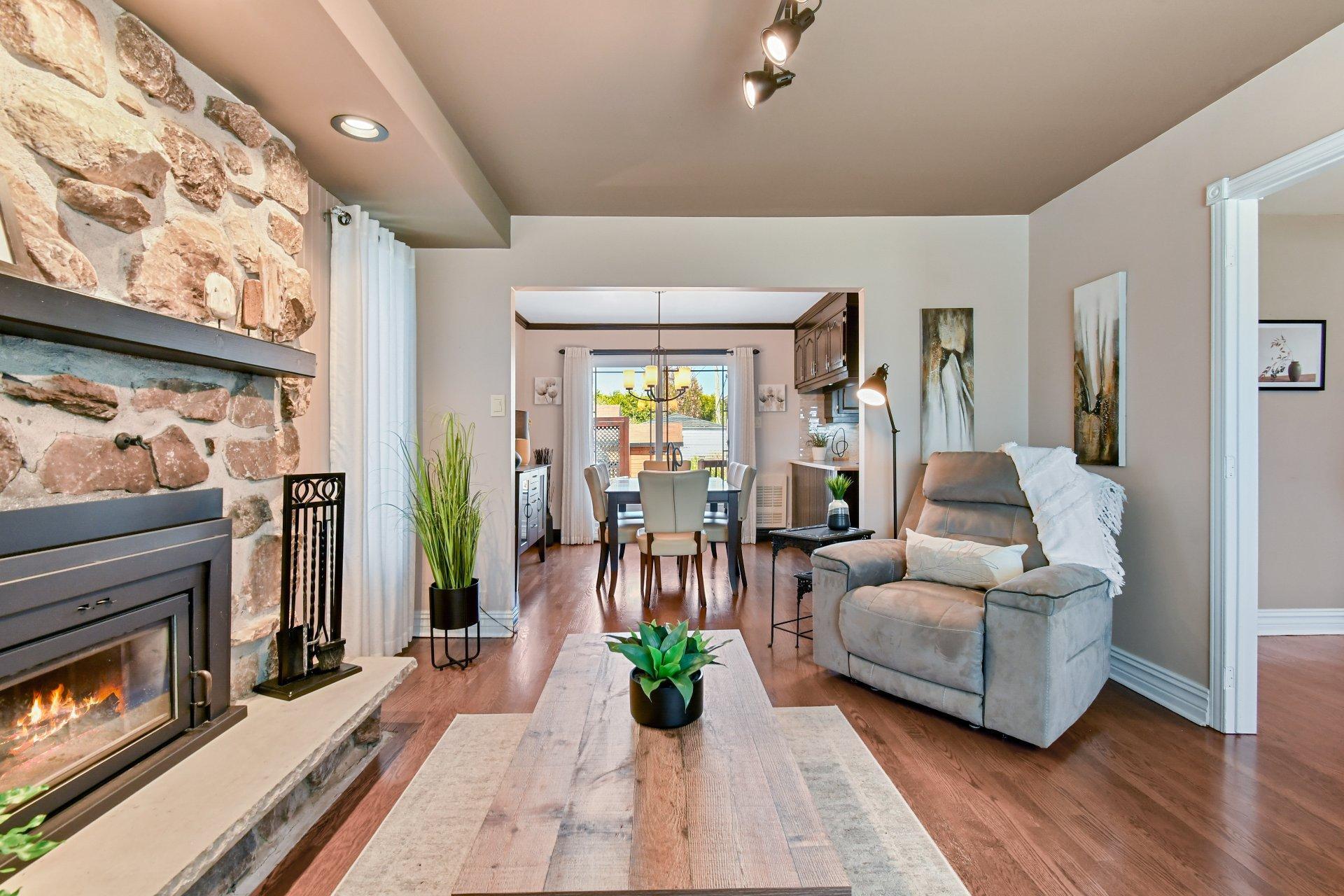 









4605


Rue de La Tesserie

,
Terrebonne (Terrebonne),




QC
J6X1P9

