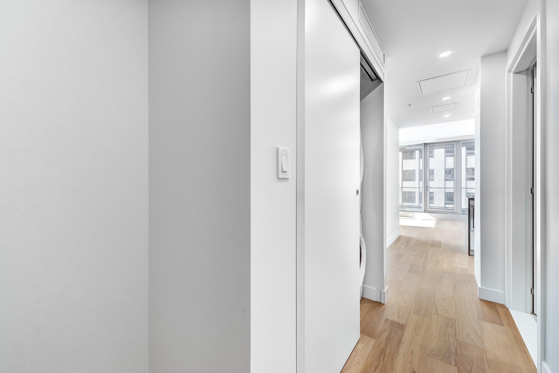 









1500


Boul. René-Lévesque O.

, 1107,
Montréal (Ville-Marie),




QC
H3G0H6

