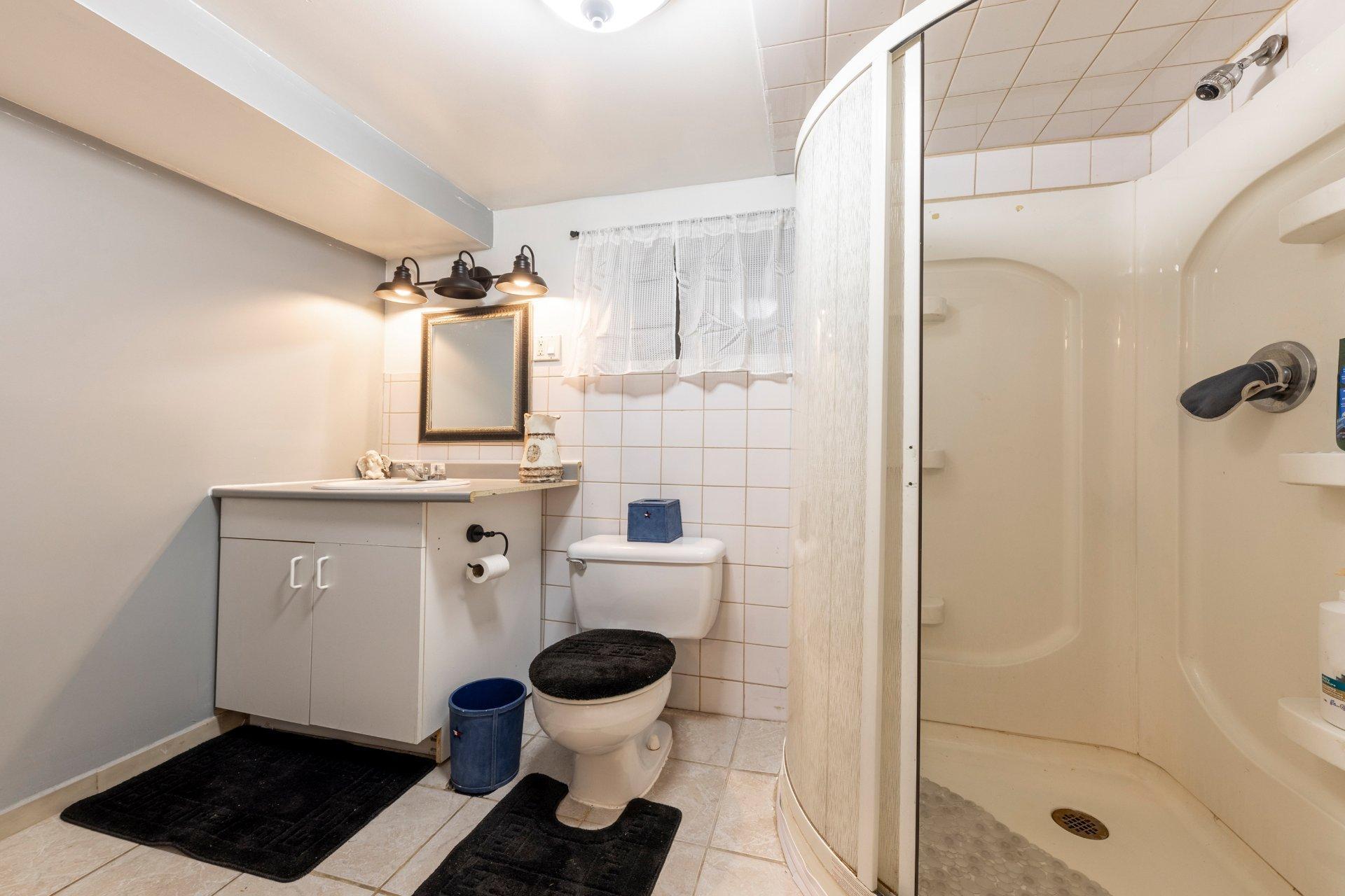 









8500


Av. François-Blanchard

,
Montréal (Rivière-des-Prairies/Pointe-aux-Trembles),




QC
H1E4X1

