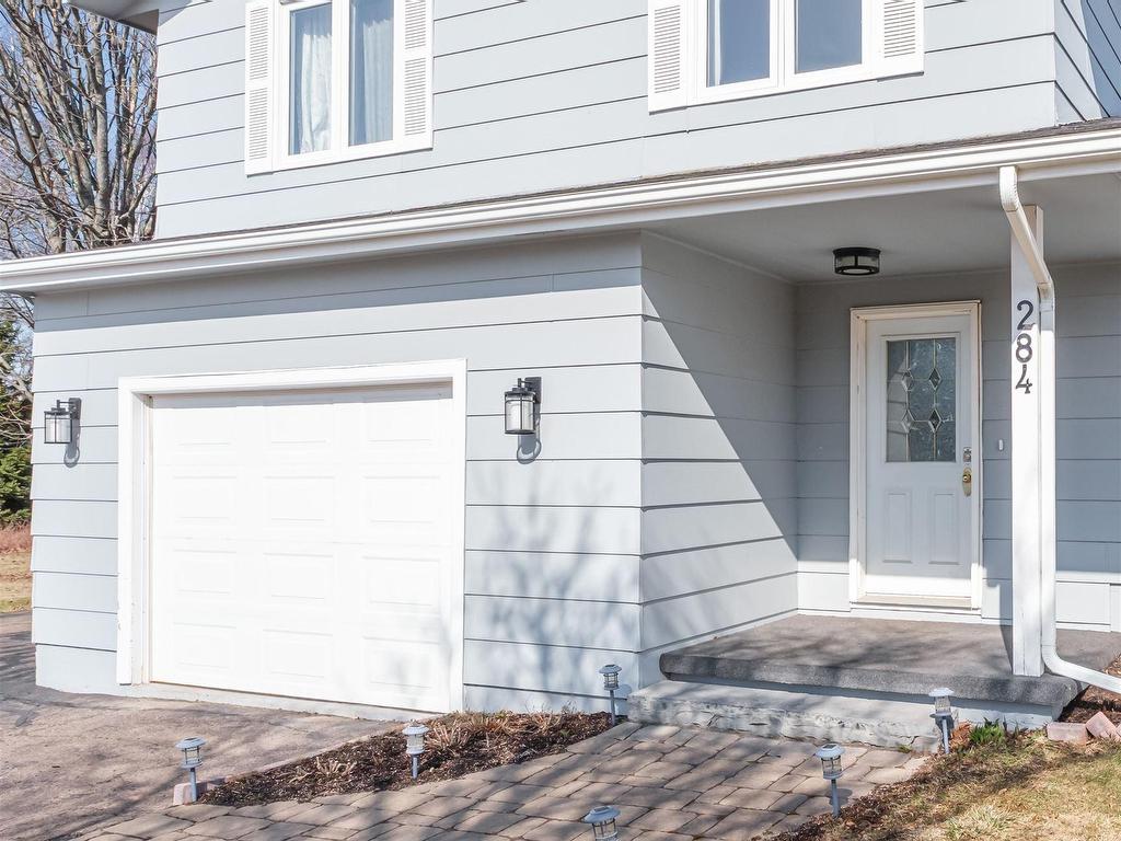 












284 North River Road

,
Charlottetown,




PE
C1A 3L8

