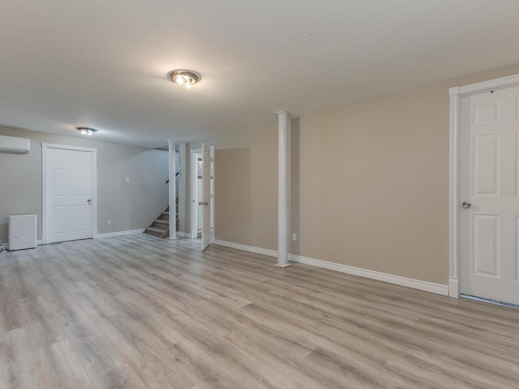 












20 Cook Street

,
Truro,




NS
B2N 2E4

