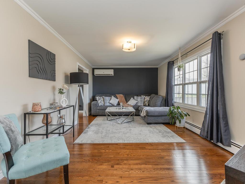 












20 Cook Street

,
Truro,




NS
B2N 2E4

