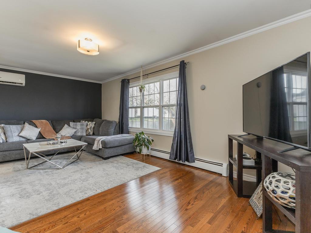 












20 Cook Street

,
Truro,




NS
B2N 2E4


