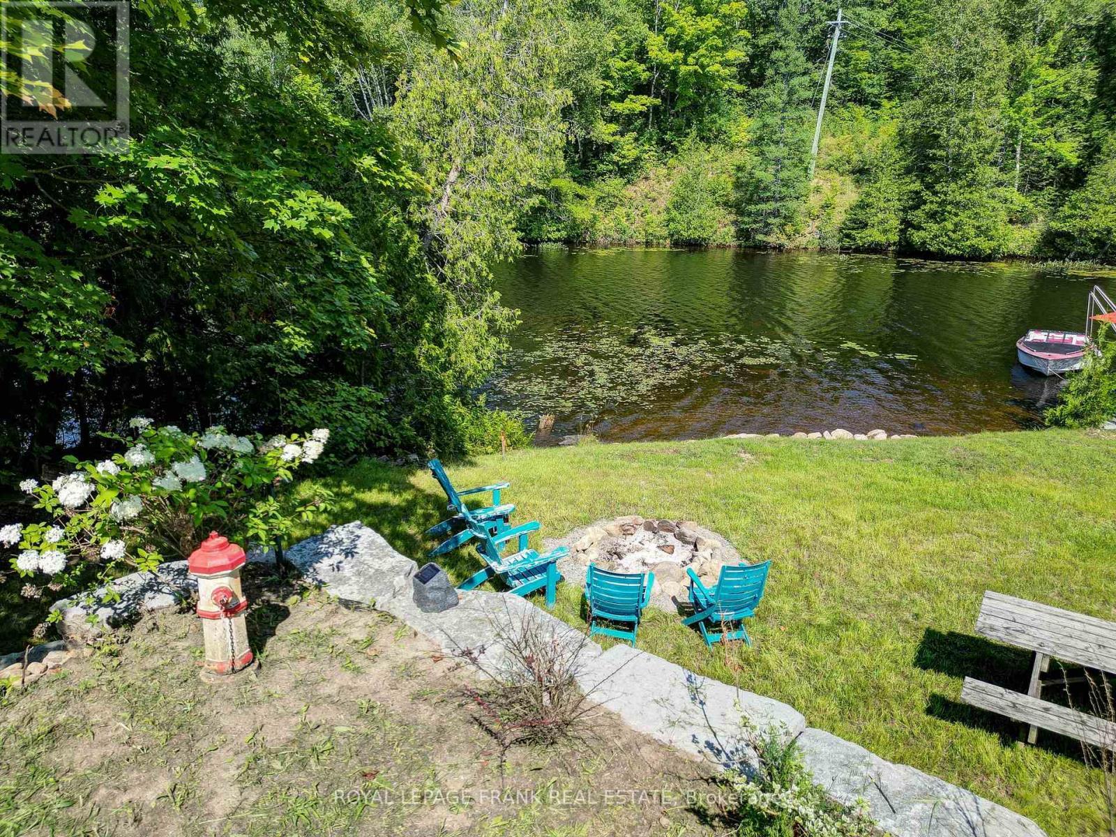 












1031 CALDER LANE

,
Highlands East (Cardiff Ward),




Ontario
K0L1C0

