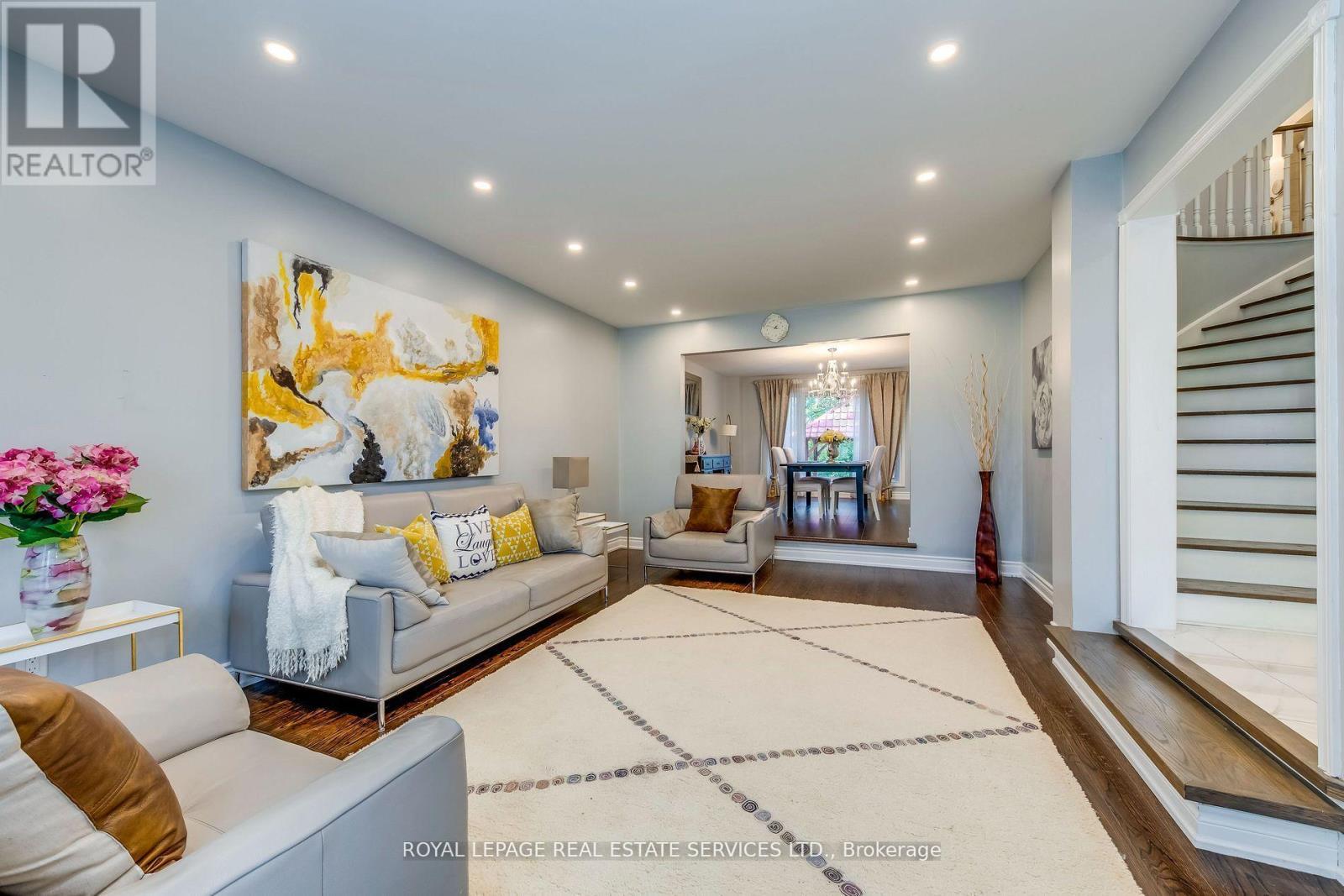 












335 QUEEN STREET S

,
Mississauga,




Ontario
L5M1M3

