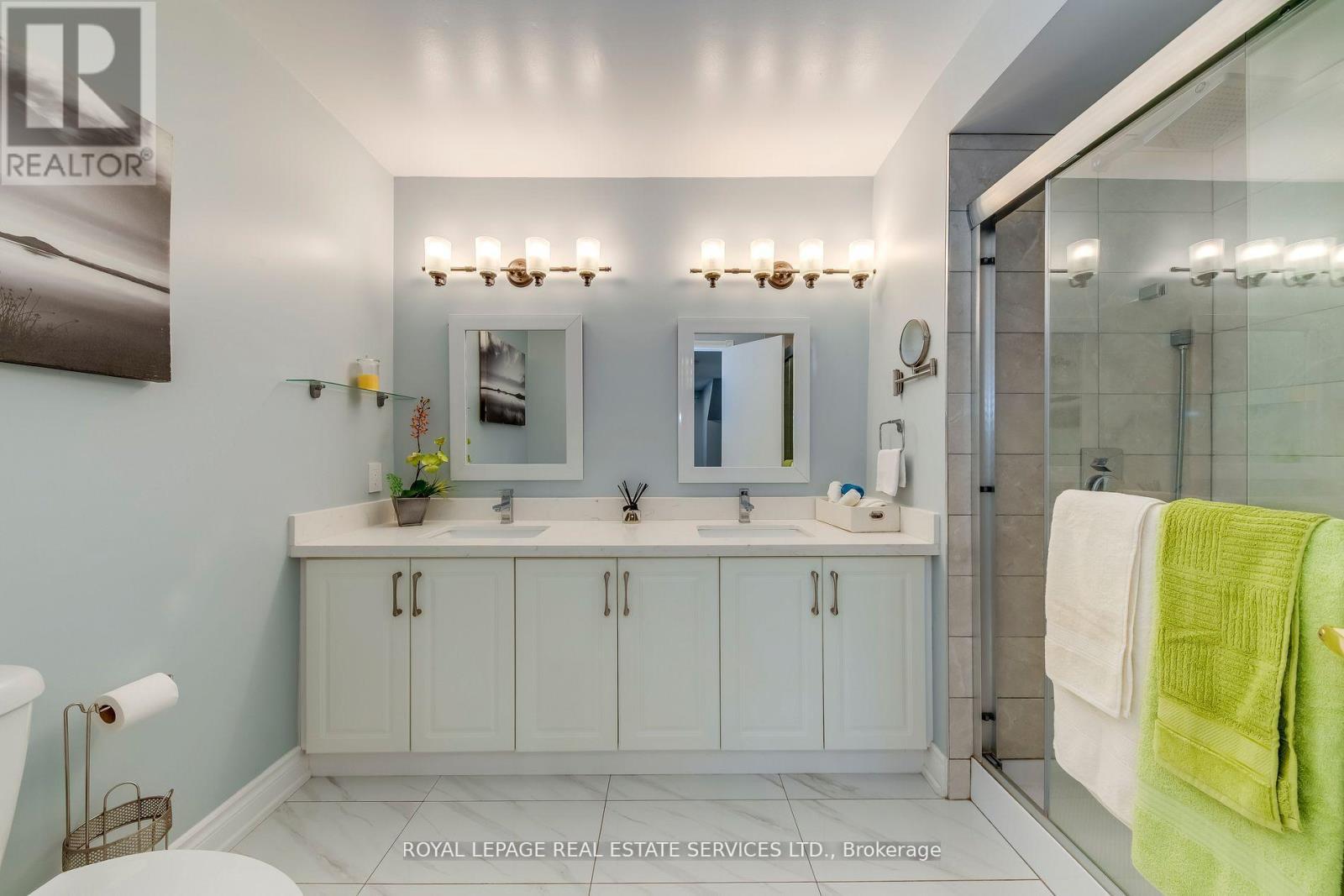 












335 QUEEN STREET S

,
Mississauga,




Ontario
L5M1M3

