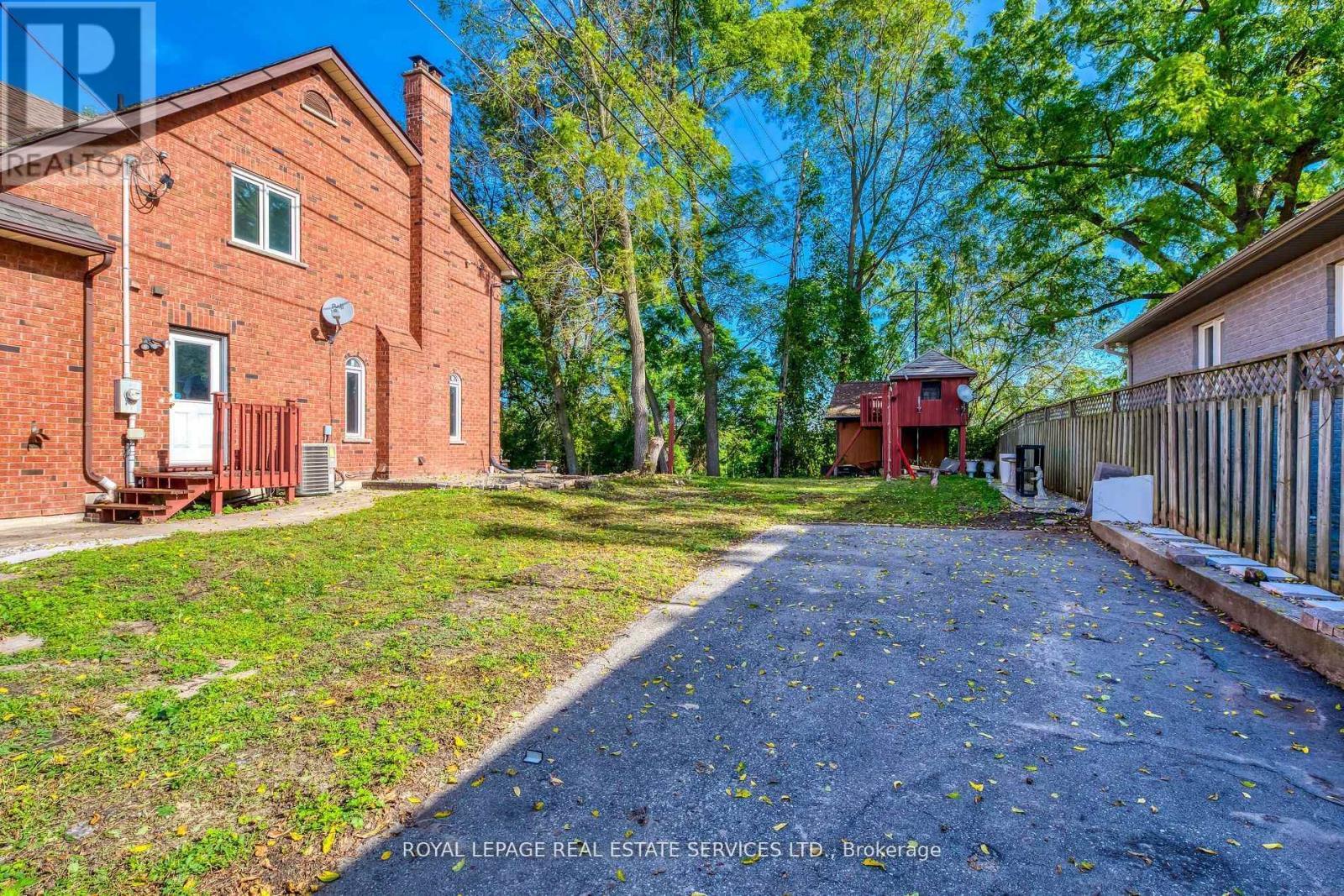 












335 QUEEN STREET S

,
Mississauga,




Ontario
L5M1M3

