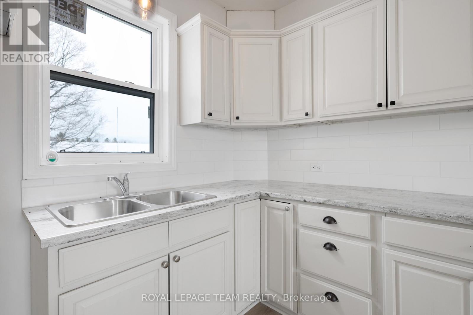 












1461 GOSHEN ROAD

,
Horton,







Ontario
K7V3Z4

