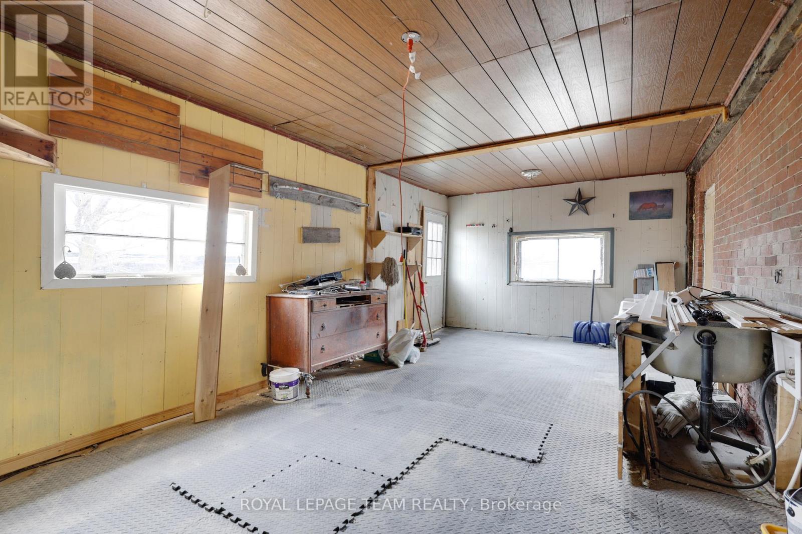 












1461 GOSHEN ROAD

,
Horton,







Ontario
K7V3Z4

