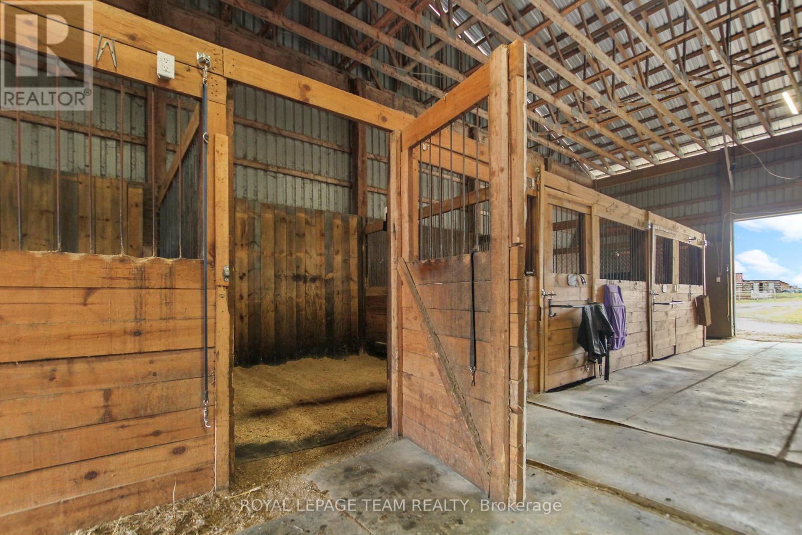 












1461 GOSHEN ROAD

,
Horton,







Ontario
K7V3Z4

