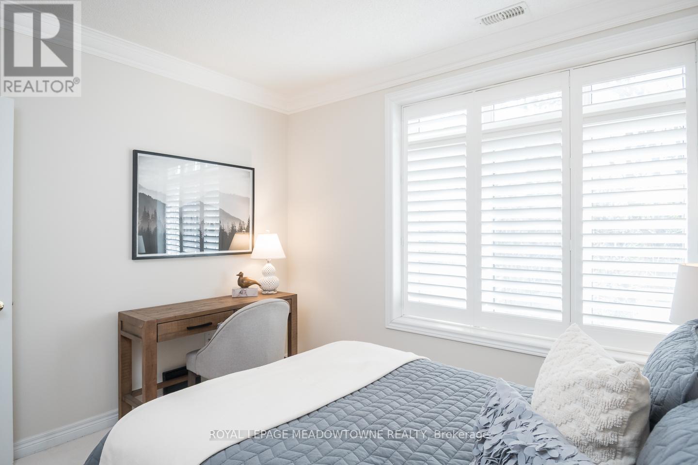 












212 - 443 CENTENNIAL FOREST DRIVE

,
Milton,




Ontario
L9T6A1


