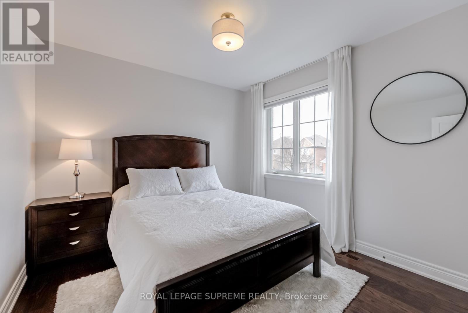 












34 PURDY CRESCENT

,
Toronto,




Ontario
M9N3X7

