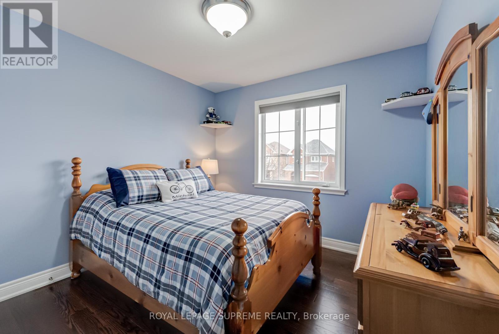 












34 PURDY CRESCENT

,
Toronto,




Ontario
M9N3X7

