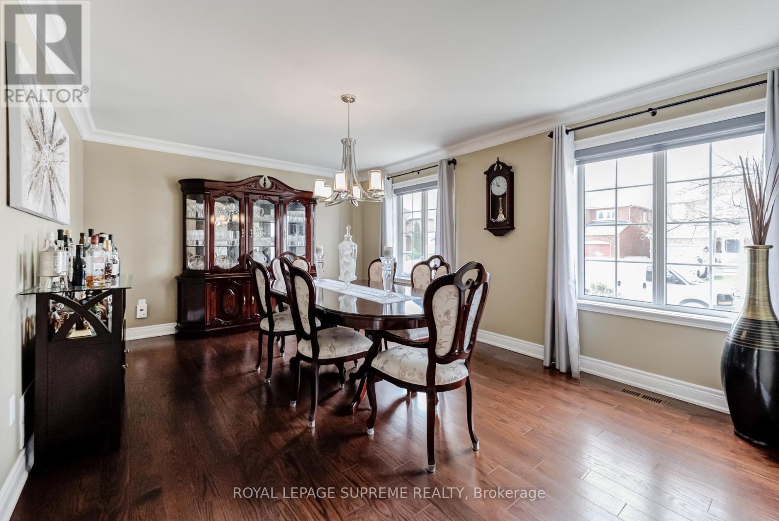 












34 PURDY CRESCENT

,
Toronto,




Ontario
M9N3X7

