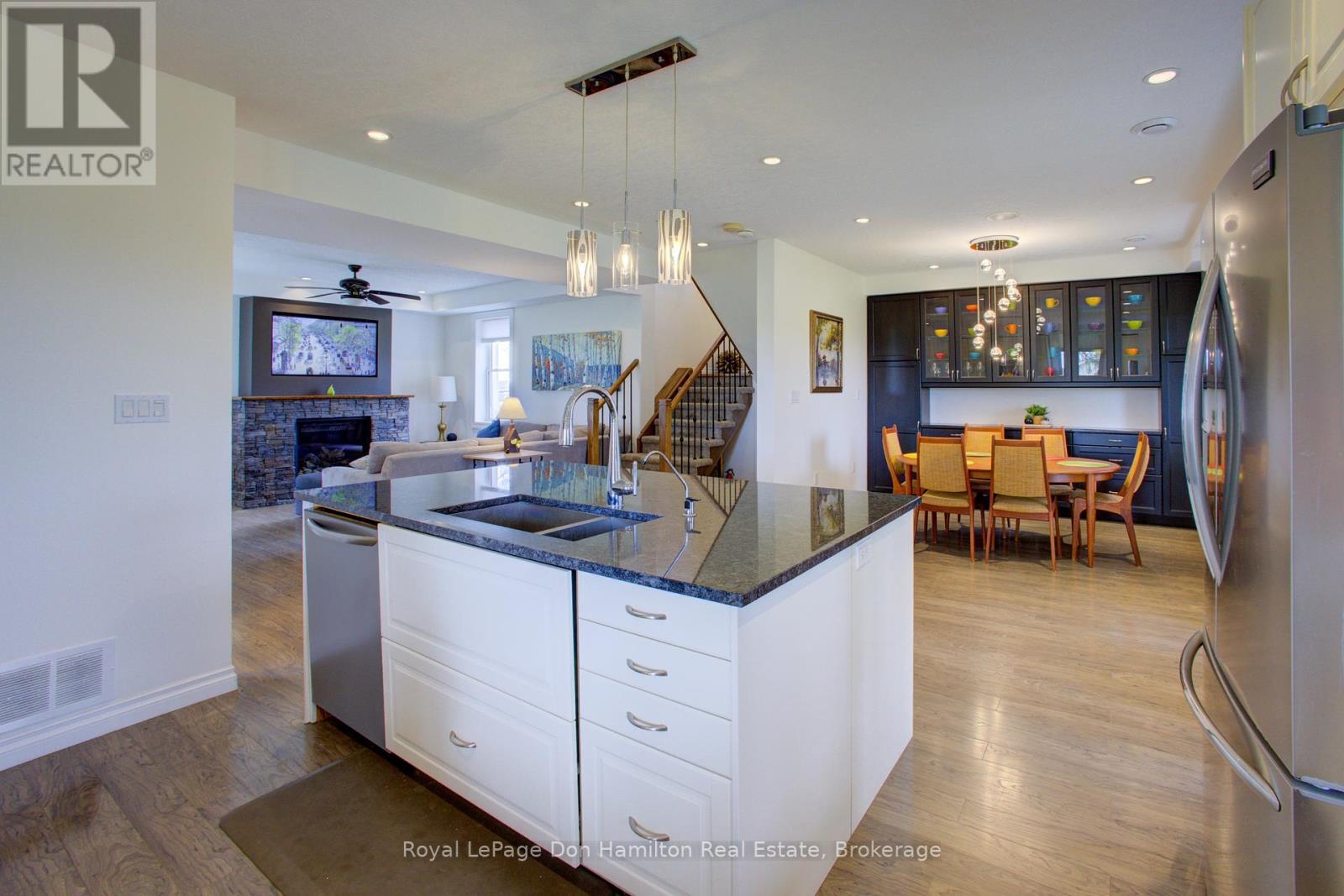 












6169 WELLINGTON 109 ROAD

,
Minto,




Ontario
N0G1Z0

