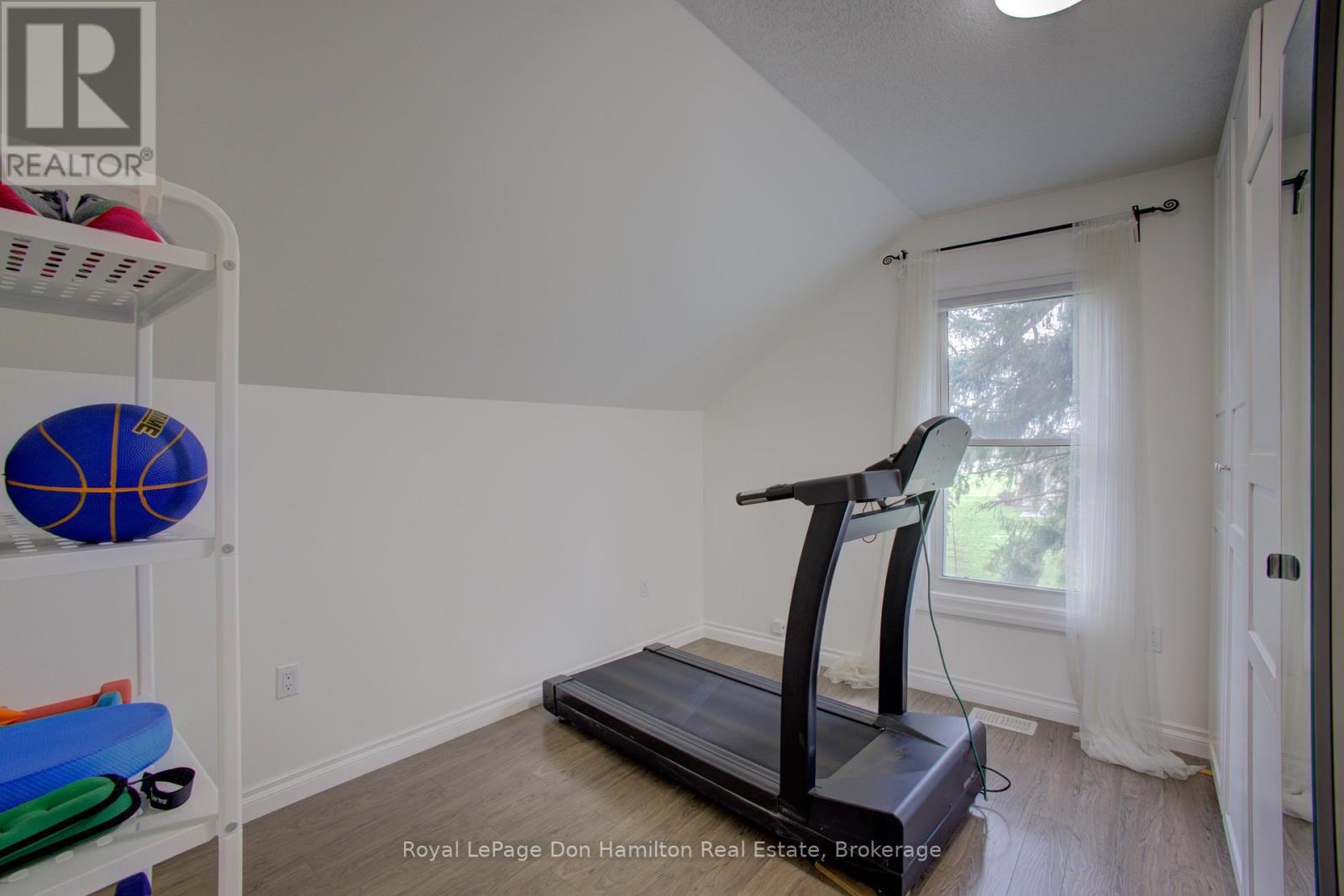 












6169 WELLINGTON 109 ROAD

,
Minto,




Ontario
N0G1Z0


