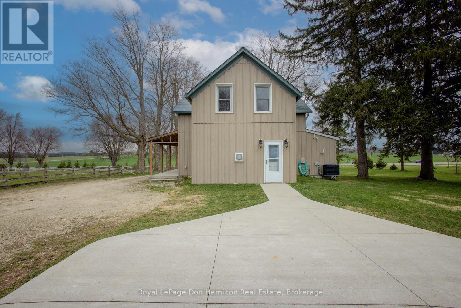 












6169 WELLINGTON 109 ROAD

,
Minto,




Ontario
N0G1Z0

