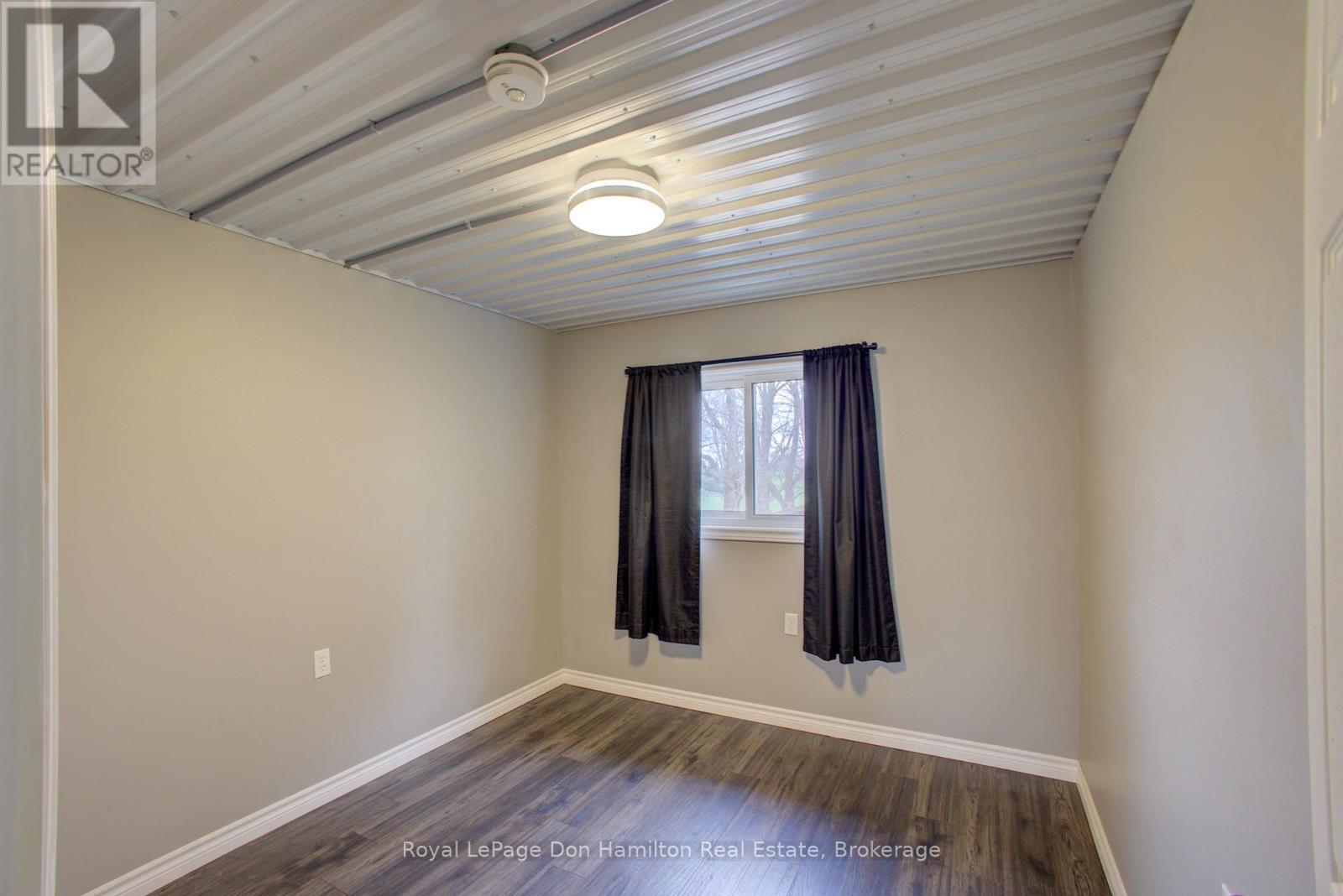 












6169 WELLINGTON 109 ROAD

,
Minto,




Ontario
N0G1Z0

