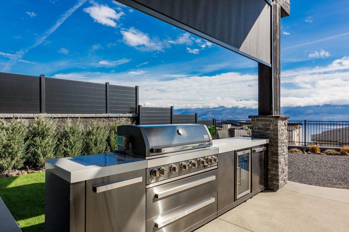 









1547


Cabernet

Way,
West Kelowna,




BC
V4T 0E1

