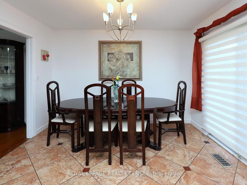 









32


Coniston

Avenue,
Brampton,




ON
L6X 2H4

