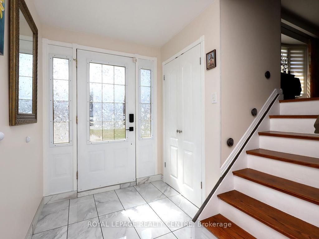 









32


Coniston

Avenue,
Brampton,




ON
L6X 2H4

