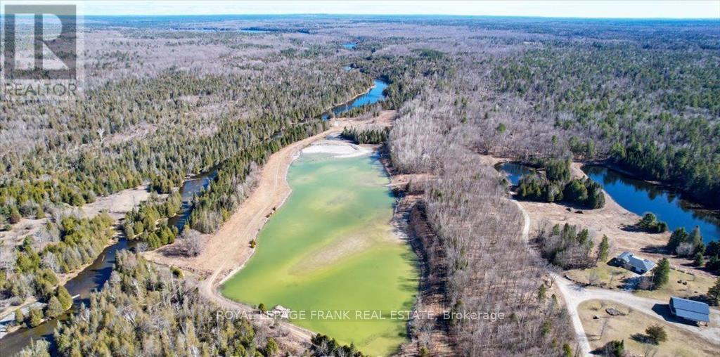 












PT LT 21 CONC 4

,
Douro-Dummer,







Ontario
K0L3A0

