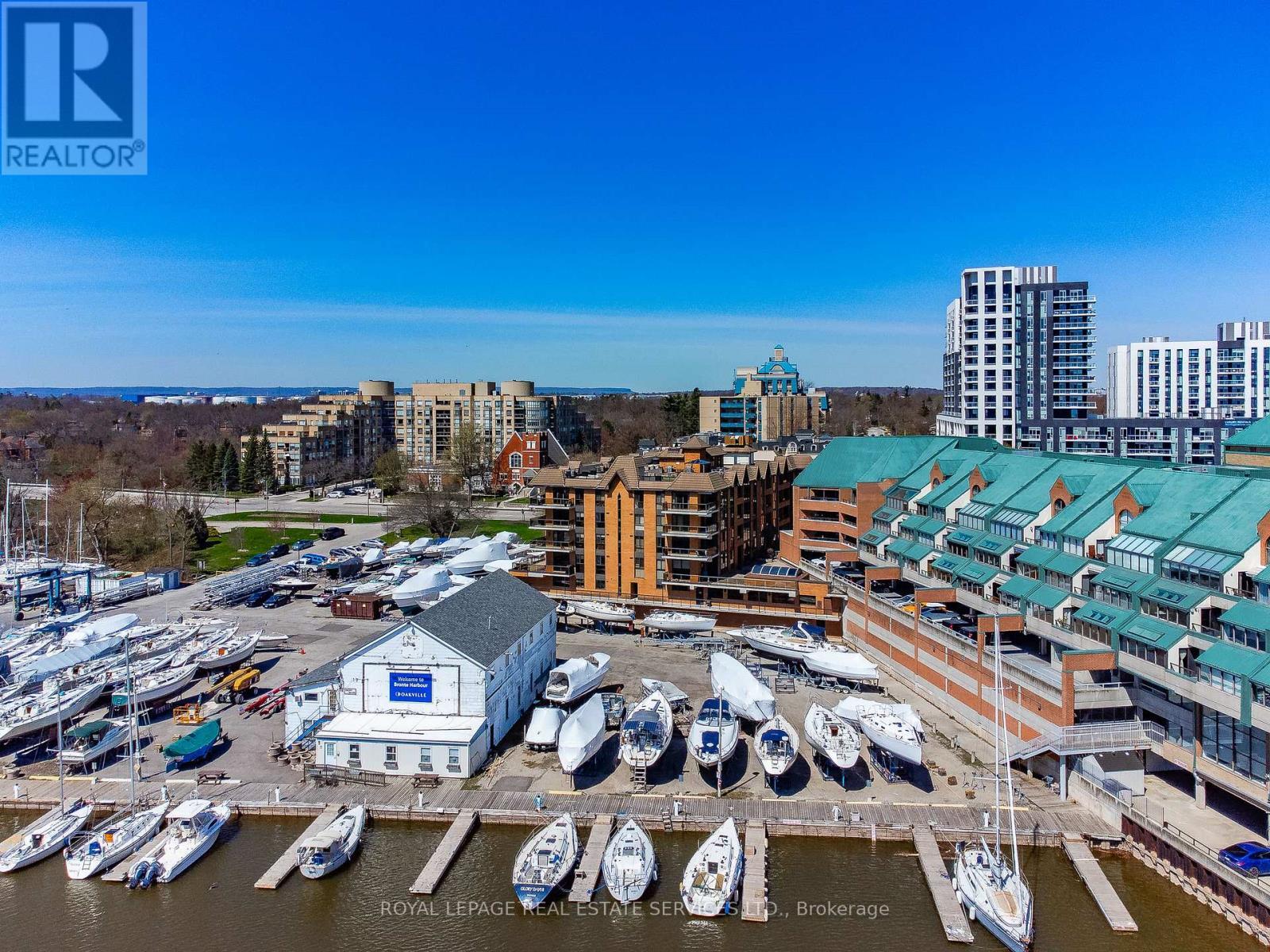 












215 - 102 BRONTE ROAD

,
Oakville,




Ontario
L6L6J5


