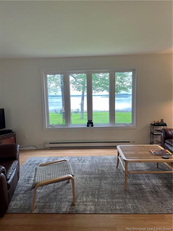 









443


East Point

,
Napan,




NB
E1N 7A3

