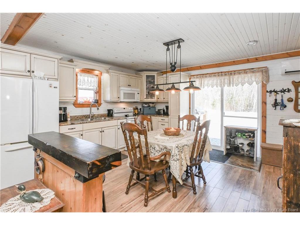 









187


Saint-Simon

RD,
Caraquet,




NB
E1W 1B3

