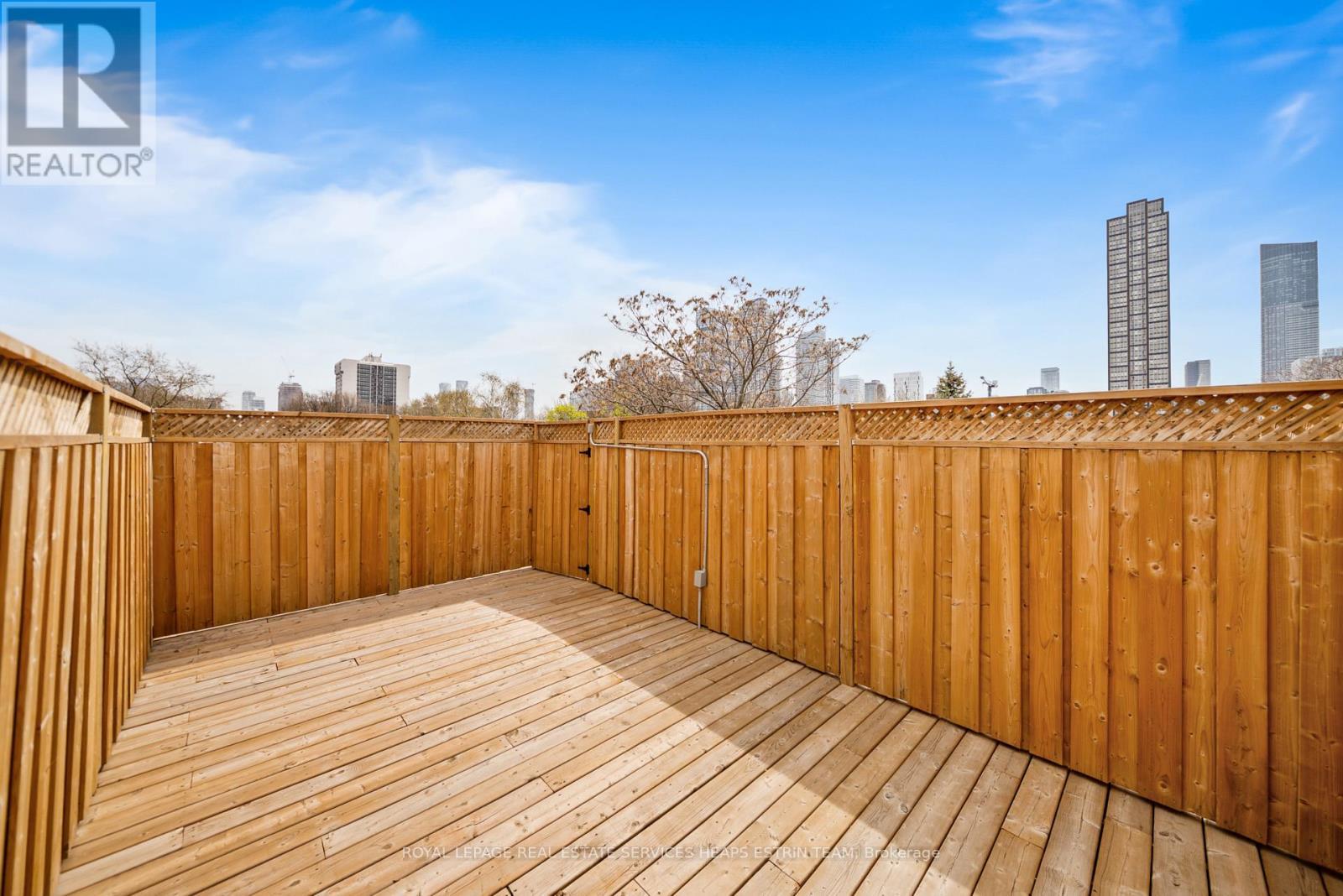 












205 - 264 SEATON STREET

,
Toronto,




Ontario
M5A2T4

