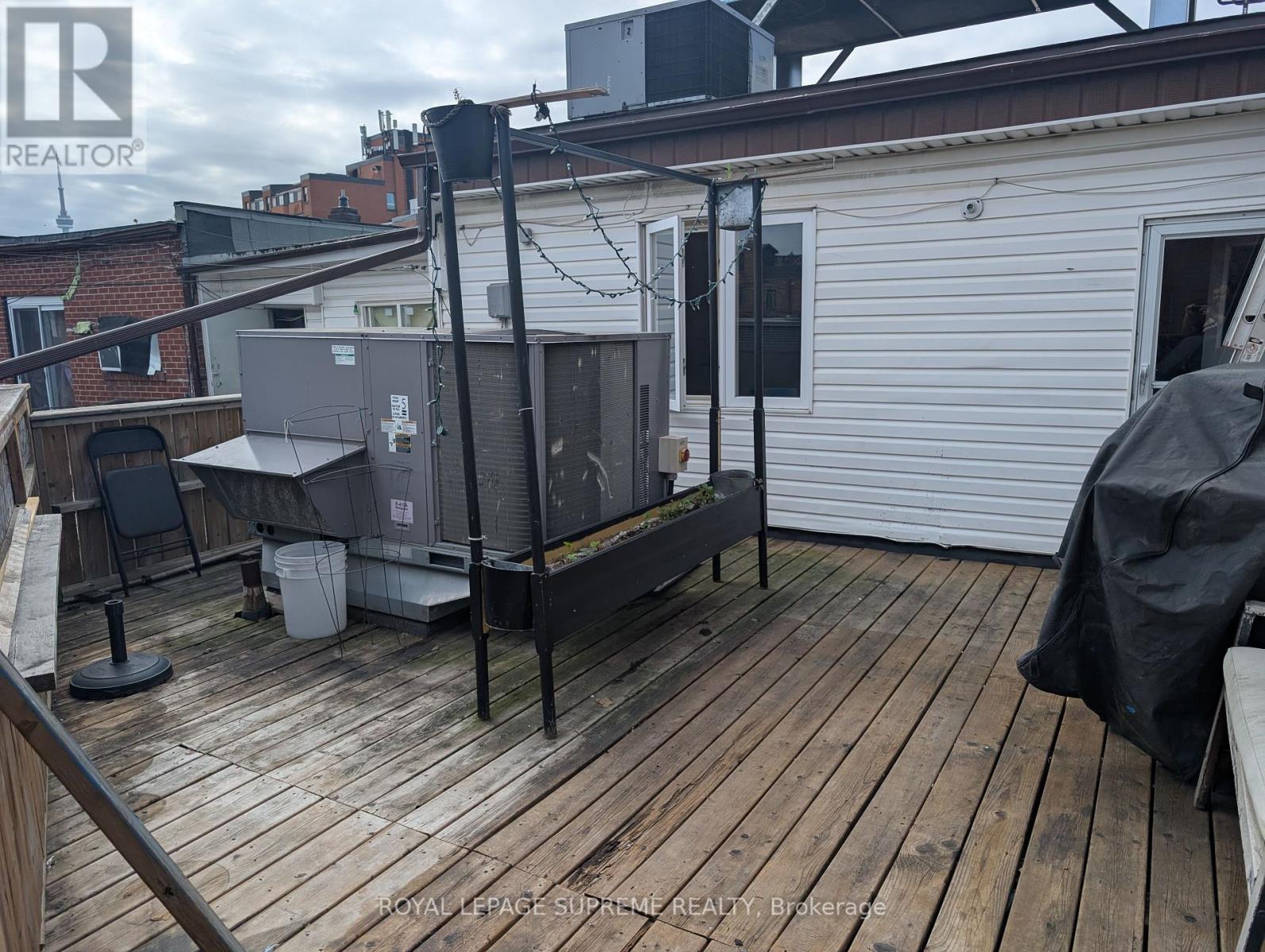 












2 - 1328 DUNDAS STREET W

,
Toronto,




Ontario
M6J1Y1

