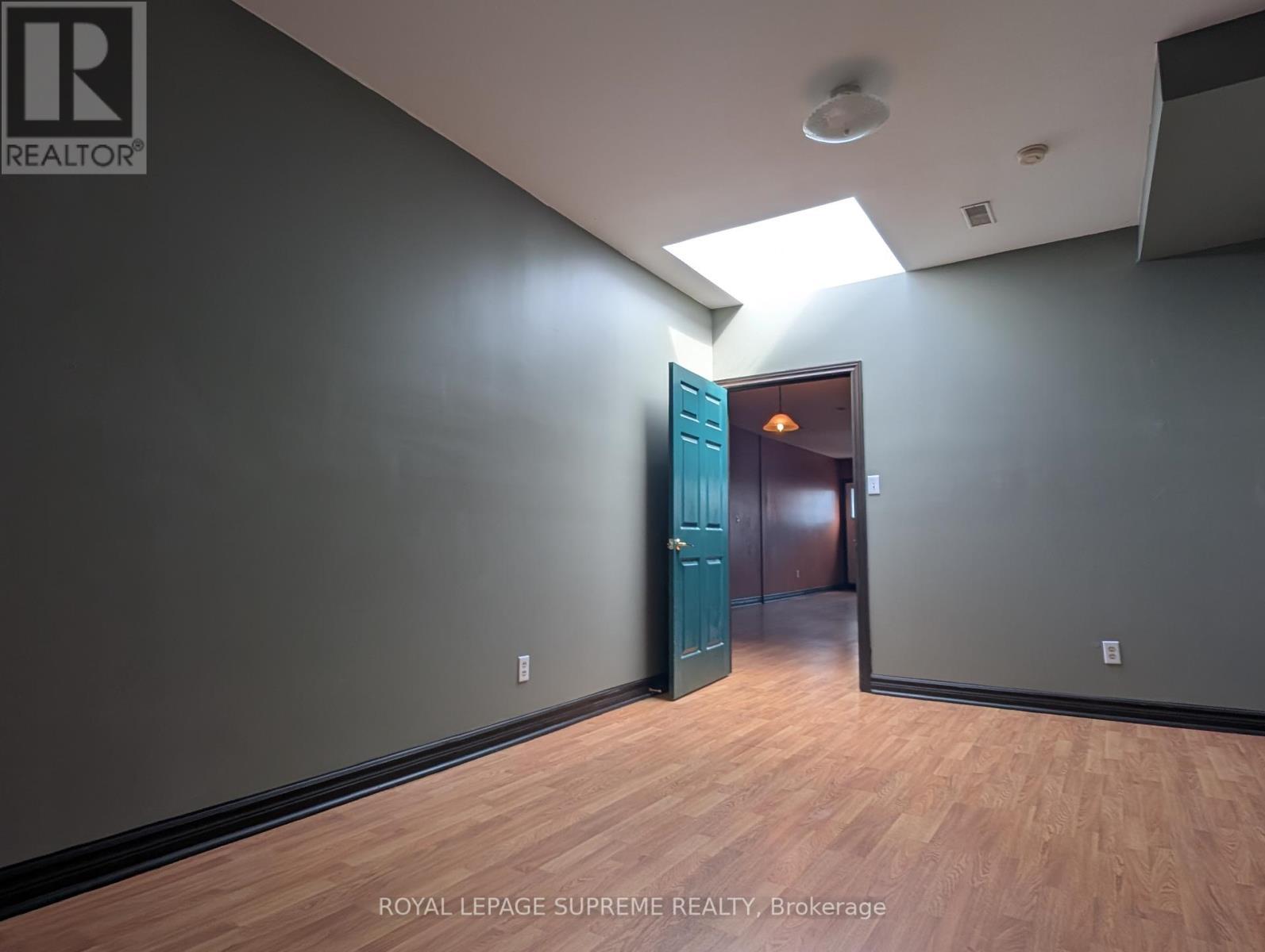 












2 - 1328 DUNDAS STREET W

,
Toronto,




Ontario
M6J1Y1

