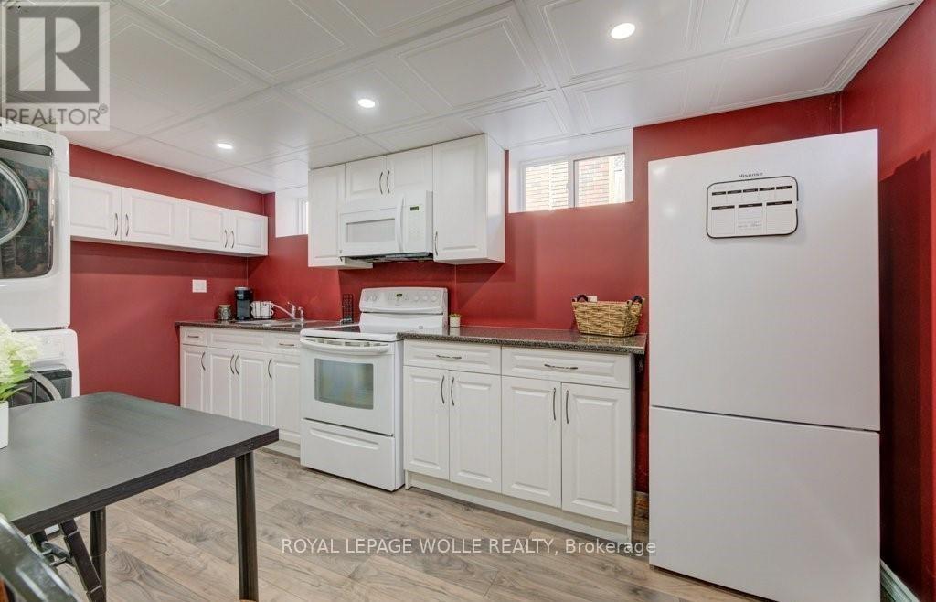 












BASEMENT - 13 LOWELL STREET S

,
Cambridge,




Ontario
N1R5C8

