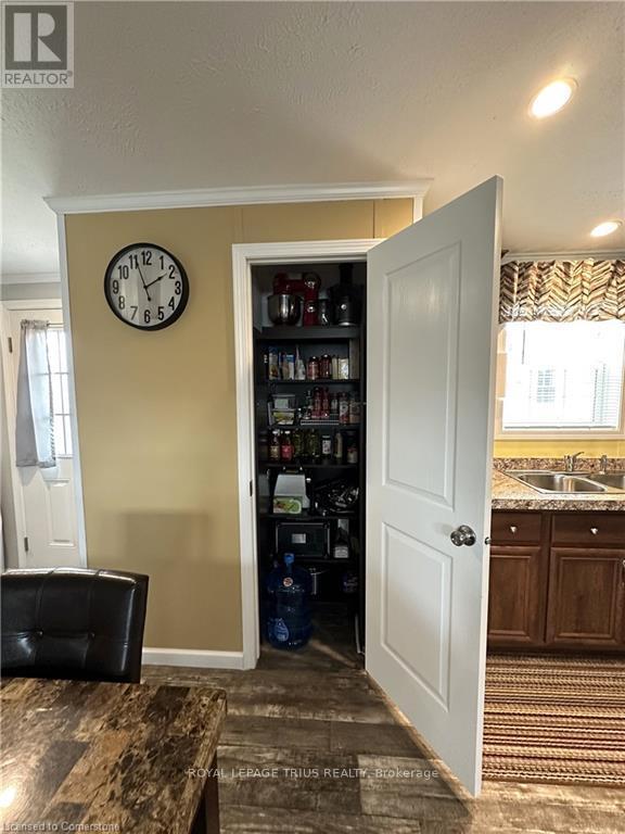 












14 COPPER BEECH DRIVE

,
Haldimand (Nanticoke),




Ontario
N0A1L0

