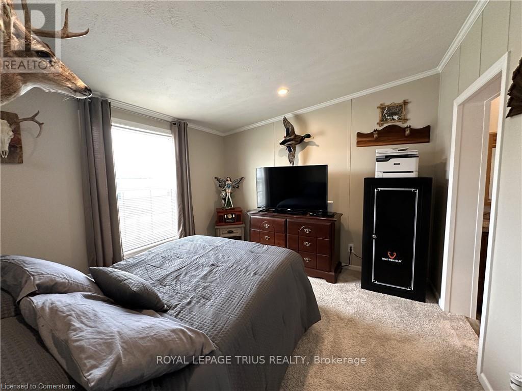 












14 COPPER BEECH DRIVE

,
Haldimand (Nanticoke),




Ontario
N0A1L0

