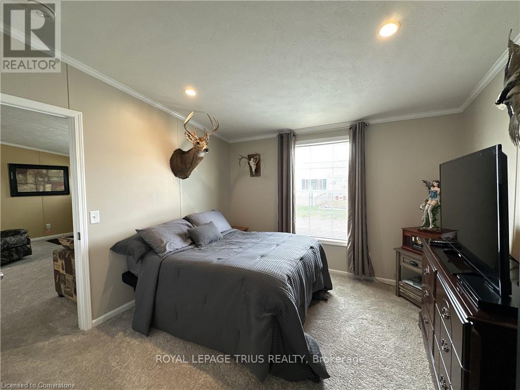












14 COPPER BEECH DRIVE

,
Haldimand (Nanticoke),




Ontario
N0A1L0

